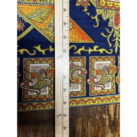 Vintage Hooper Vienna Model Shirt Womens Medium Paisley Austria 70s Blouse Retro - Picture 12 of 13